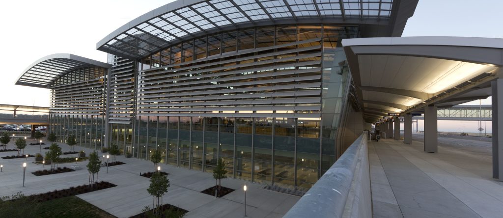 Photo of Accipiter Radar selected by Sacramento International Airport